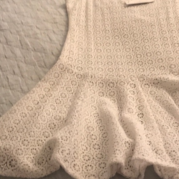 Dress - Beach - Picture 2 of 3